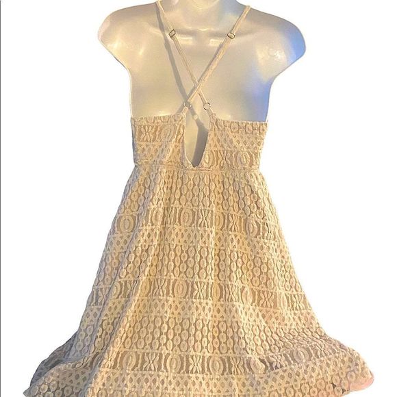 Nectar Clothing Boho Embroidered Dress - Picture 3 of 8